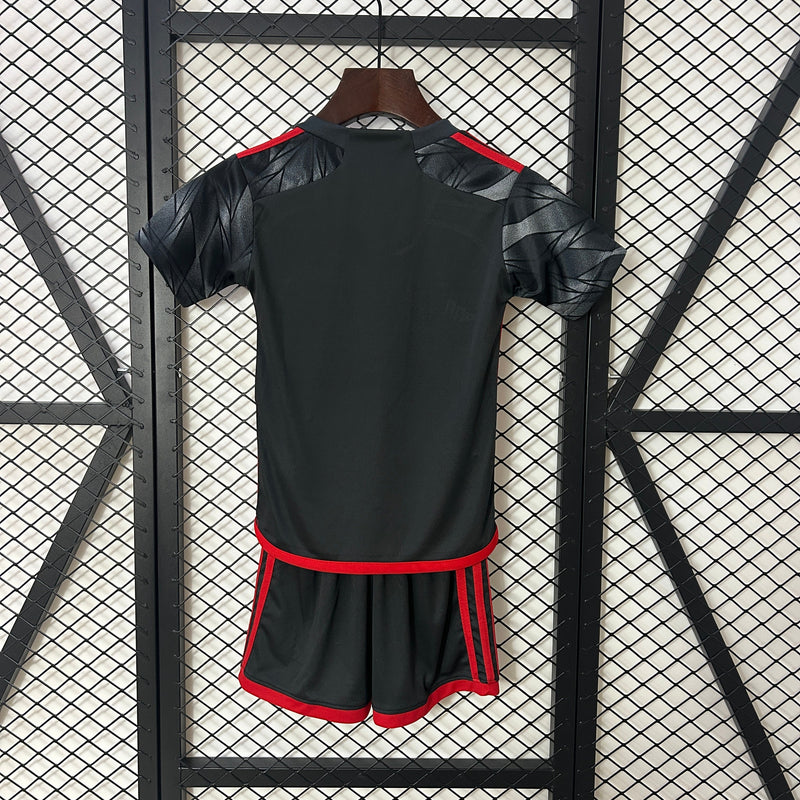 FLAMENGO III 2025 CONJUNTO INFANTIL