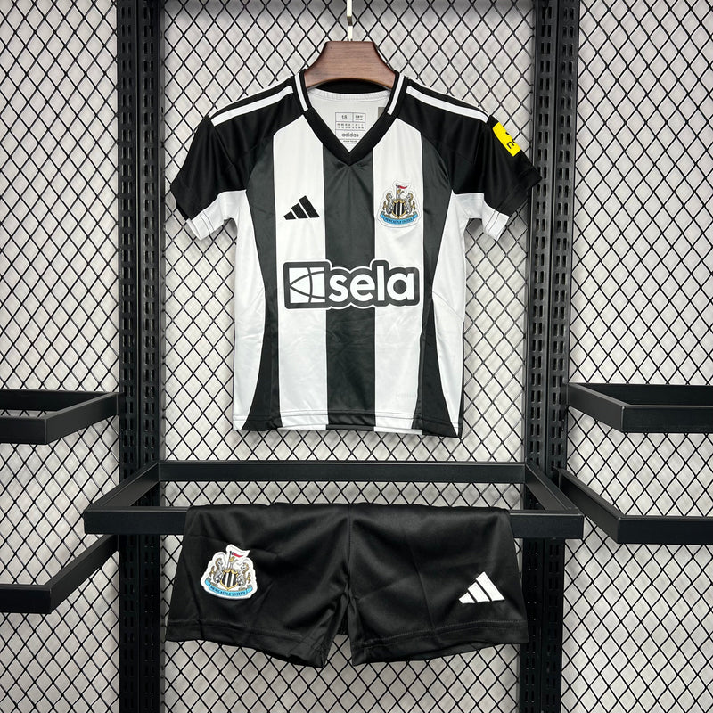 NEWCASTLE I 2025 CONJUNTO INFANTIL